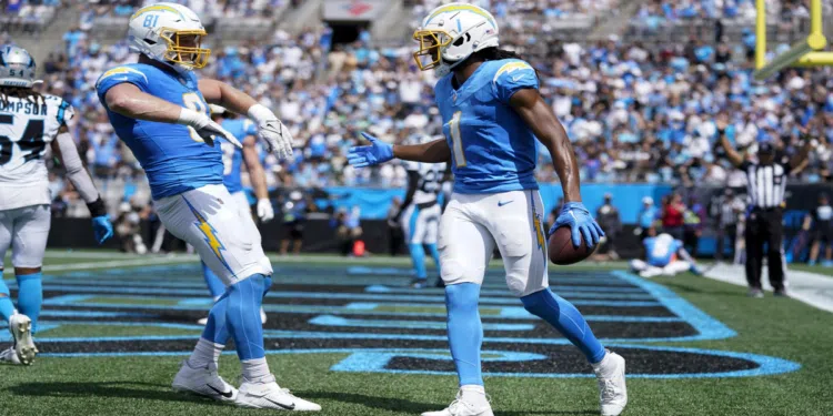 Chargers vence as duas primeiras da temporada após 12 anos