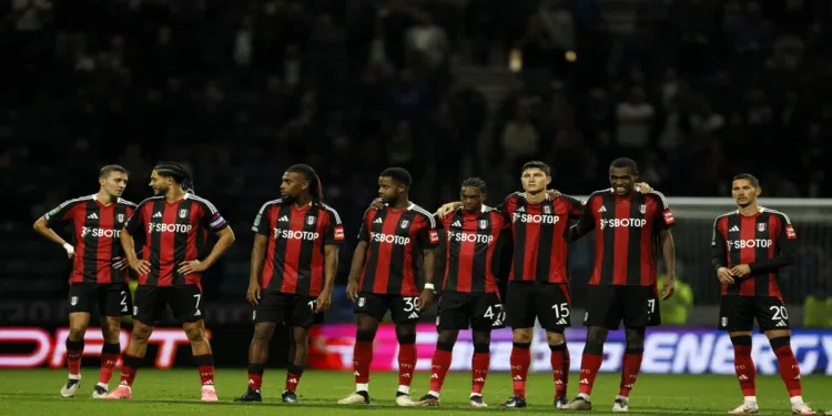 Disputa de pênaltis em jogo do Fulham chega a 34 batidas