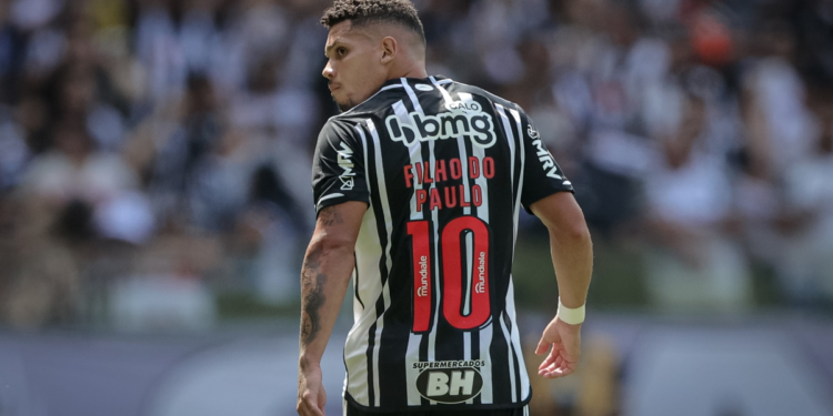 Paulinho está entre os jogadores que mais desperdiçaram gols (Foto: Pedro Souza / Atlético)