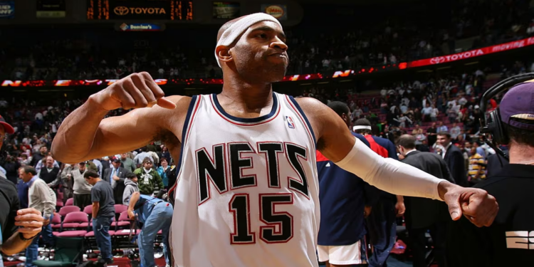 Brooklyn Nets vai aposentar número 15 de Vince Carter; Veja mais
