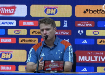 Cruzeiro vence o Libertad, mas Seabra enxerga erros do time