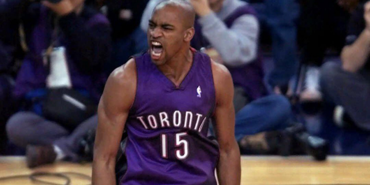 Raptors se junta ao Nets e vai aposentar a camisa de Vince Carter