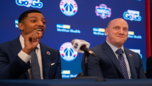 Wizards ainda está no começo da sua reconstrução segundo GM