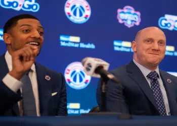 Wizards ainda está no começo da sua reconstrução segundo GM