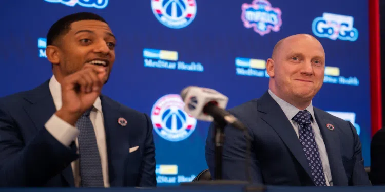 Wizards ainda está no começo da sua reconstrução segundo GM