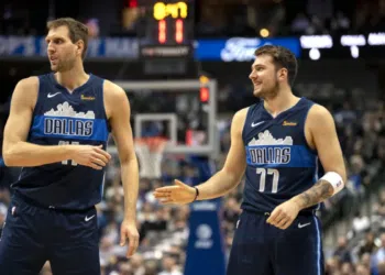 Dirk Nowitzki foi superado por Doncic? Dono dos Mavericks opina