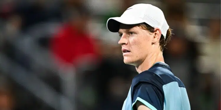 Jannik Sinner foi absolvido no caso de doping