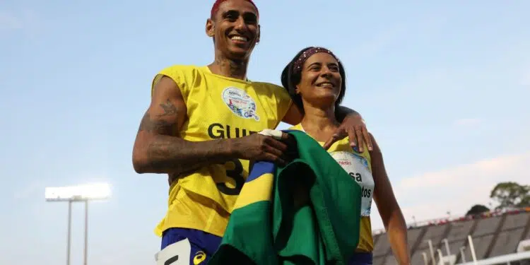 Jerusa dos Santos é a recordista mundial dos 100m T11 (Crédito: Getty Images)