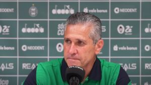 Jorginho exige pedido de desculpas de Alef Manga em retorno