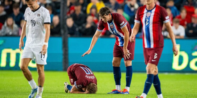 Martin Odegaard sofre lesão no tornozelo e preocupa Arsenal (Crédito: Getty Images)