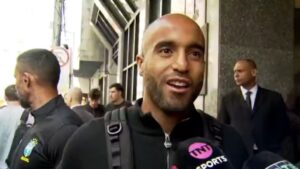 Lucas Moura comenta retorno à Seleção Brasileira