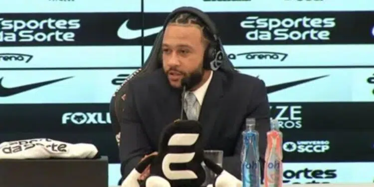 Memphis Depay, do Corinthians