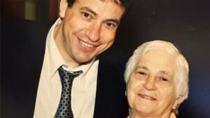 Presidente do São Paulo, Julio Casares perdeu a sua mãe, Maria, aos 96 anos