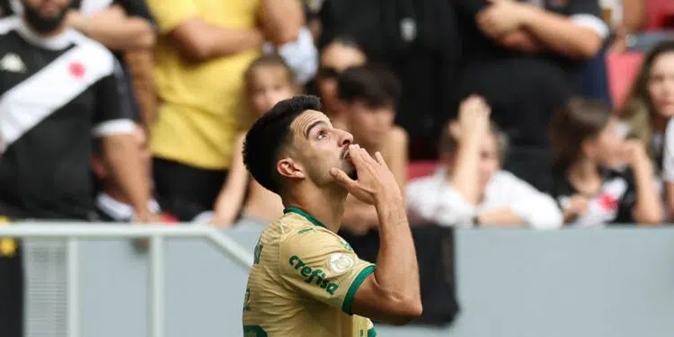 Palmeiras vence o Vasco neste domingo, 22, no Brasileirão