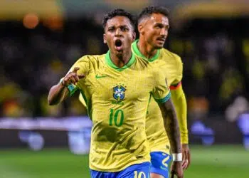 Paraguai e Brasil pelas Eliminatórias
