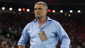 Diego Aguirre projeta partida do Peñarol contra o Flamengo recheada de ansiedade e fortes emoções