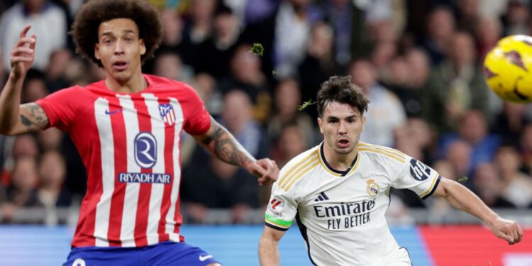Alex Witsel e Brahim Díaz, jogadores do Atlético de Madrid e Real Madrid, respectivamente