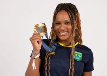 Rebeca Andrade acerta patrocínio do Itaú