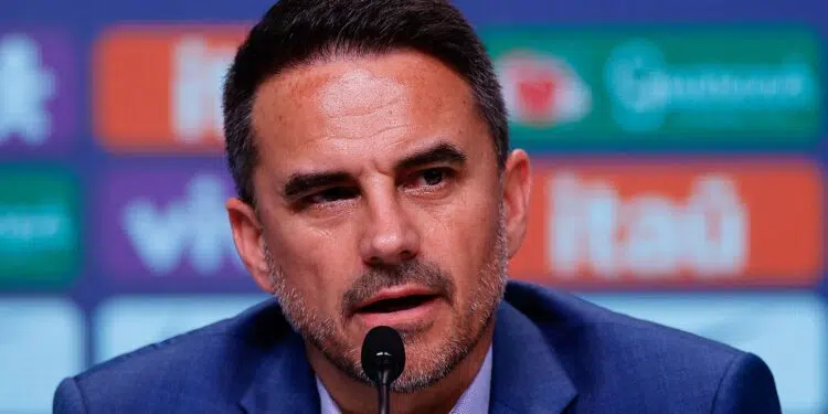 Rodrigo Caetano projeta trabalho de Dorival na seleção
