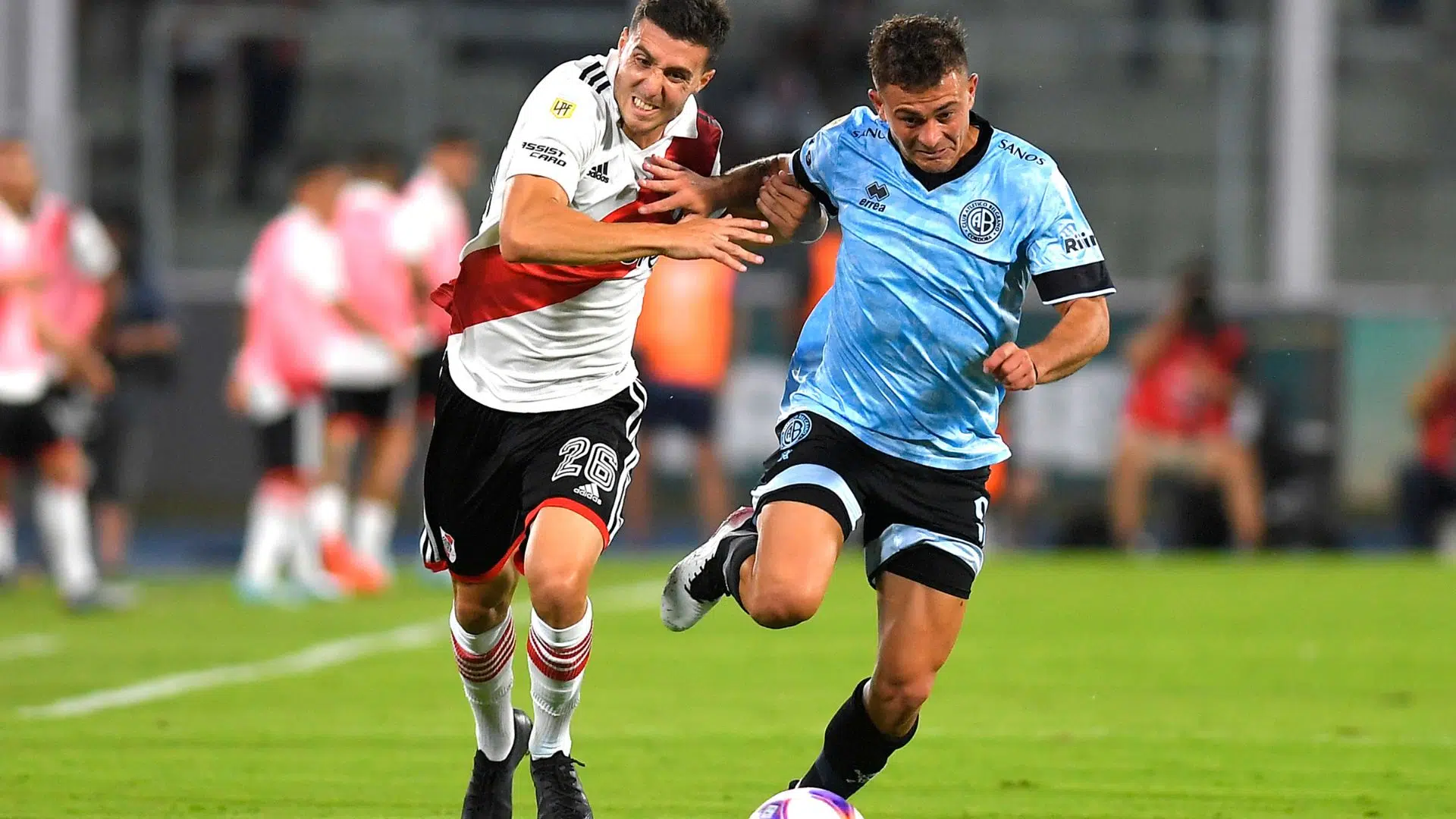 Santiago Longo em ação pelo Belgrano