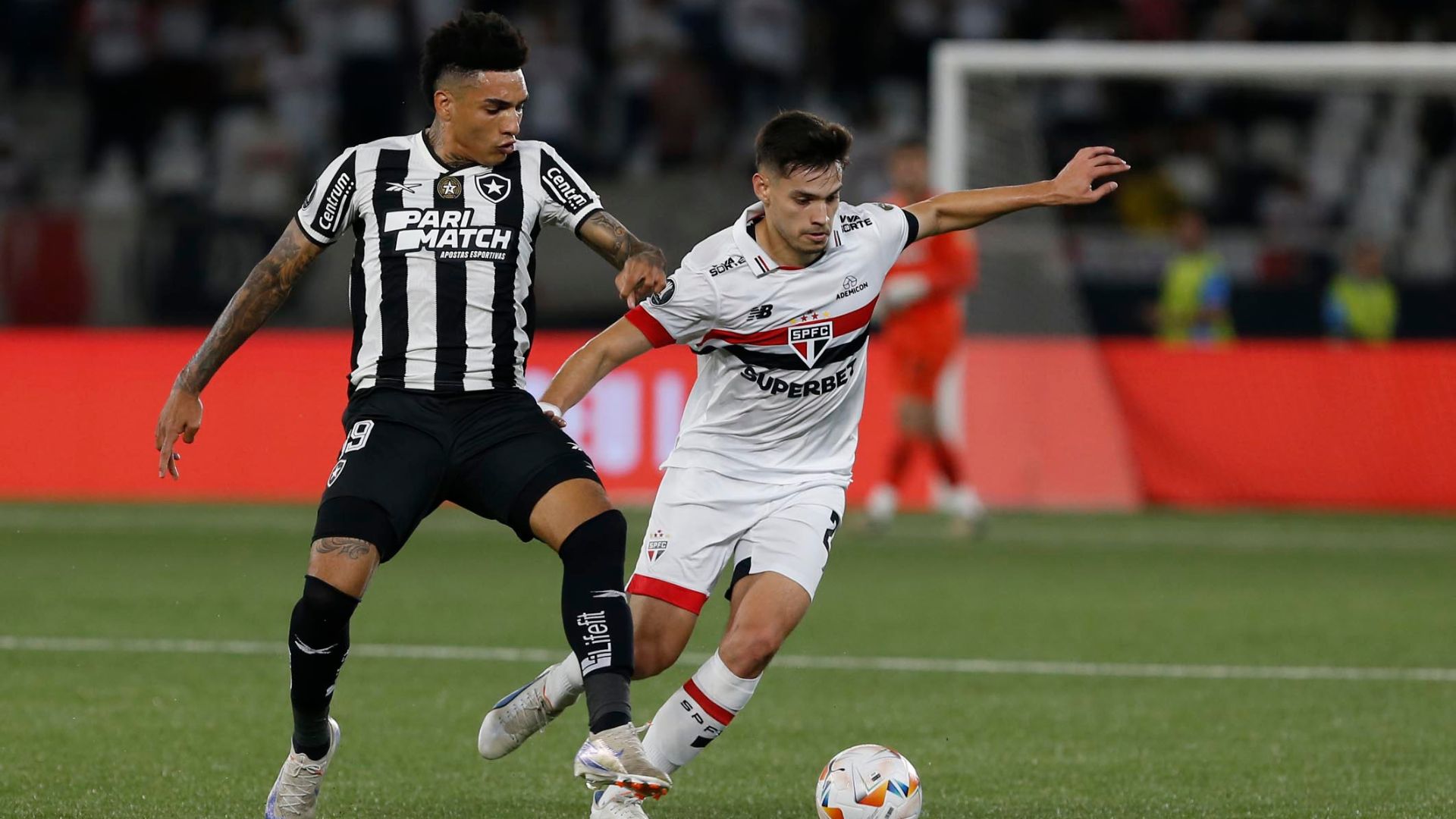 São Paulo empatou sem gols pelas quartas de final da Libertadores