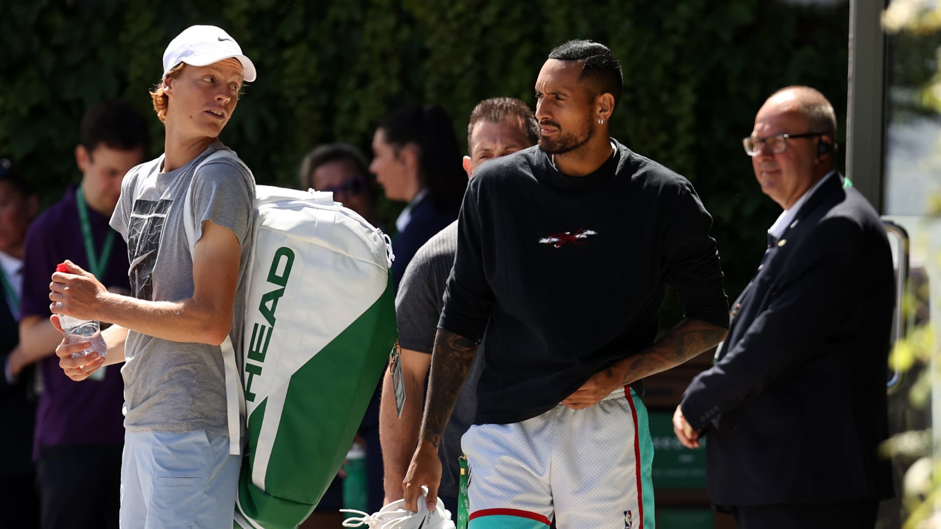 Sinner e Kyrgios juntos em Wimbledon, na edição de 2022 (Crédito: Getty Images)