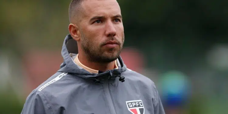 Allan Barcellos, técnico do sub-20 do São Paulo