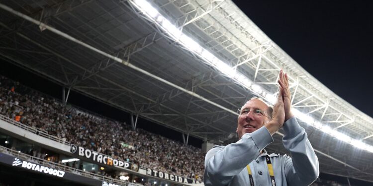 John Textor elogia Botafogo em empate pela Libertadores