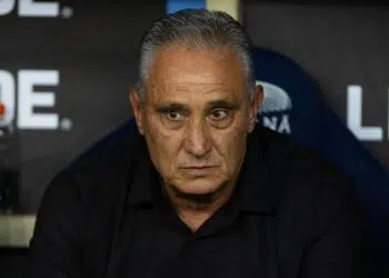 Tite elogia Flamengo em derrota e explica ausência de Gabigol