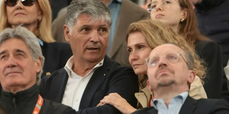 Toni Nadal acompanhando partida de Roland Garros, em 2024