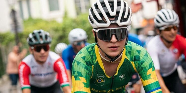 Tota Magalhães fecha com nova equipe