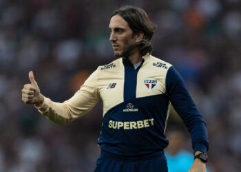 Zubeldía elogiou a atuação do São Paulo após vitória no Brasileiro