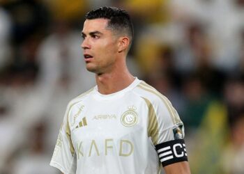Cristiano Ronaldo, do Al-Nassr, durante partida contra o Al Taawoun