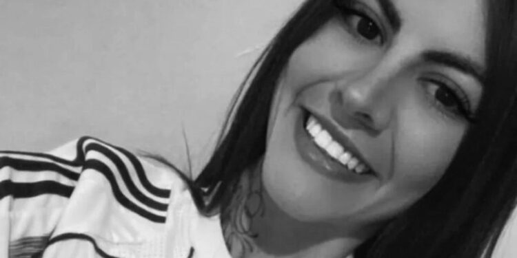 Selfie de Gabriela Anelli, torcedora do Palmeiras morta durante briga entre torcidas