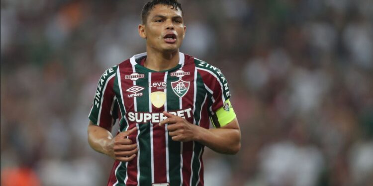 Thiago Silva, zagueiro do Fluminense, durante partida contra o São Paulo