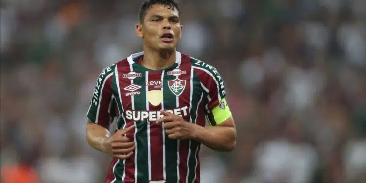 Thiago Silva, zagueiro do Fluminense, durante partida contra o São Paulo