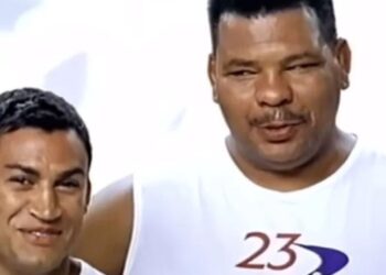 Foto de Popó junto com Maguila