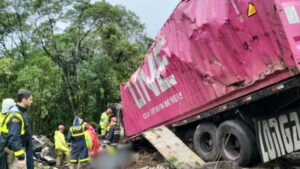 Acidente no Paraná deixa mortos