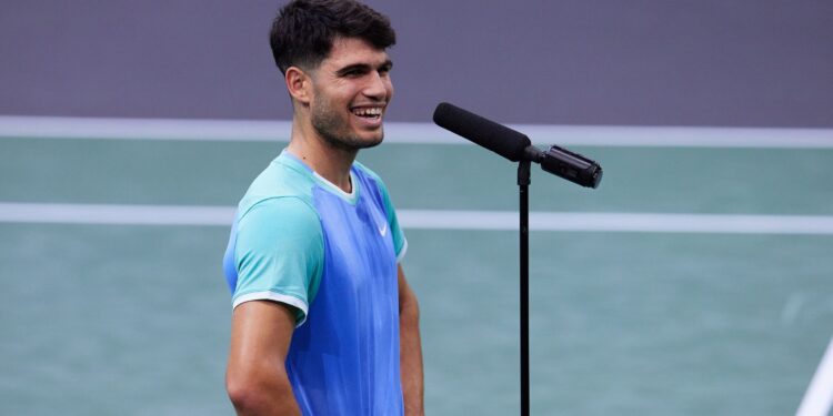 Alcaraz faz homanegem a Neymar após vitória em Paris