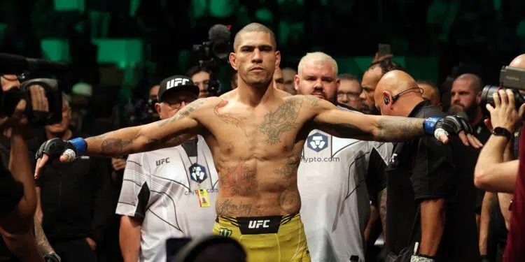 Alex Poatan supera desconfiança por título do UFC