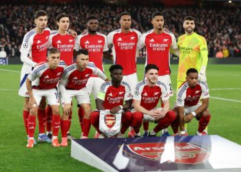 Time do Arsenal escalado para enfrentar o PSG, na última rodada da Champions League