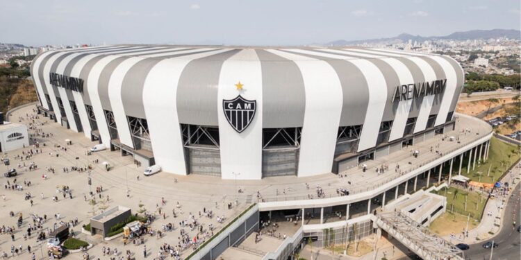 Atlético-MG quer contratar Rodrigo Caetano, dirigente da CBF