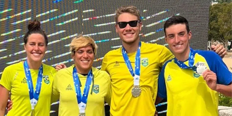 Time do Brasil que conquistou a prata na Copa do Mundo de Águas Abertas