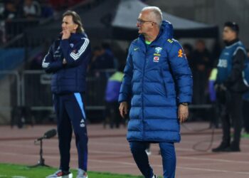 Brasil prepara mudanças para próximo confronto