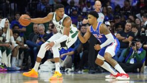 Milwaukee Bucks vence Philadelphia 76ers