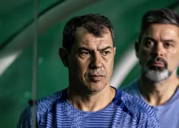 Carille lamenta derrota do Santos na Série B