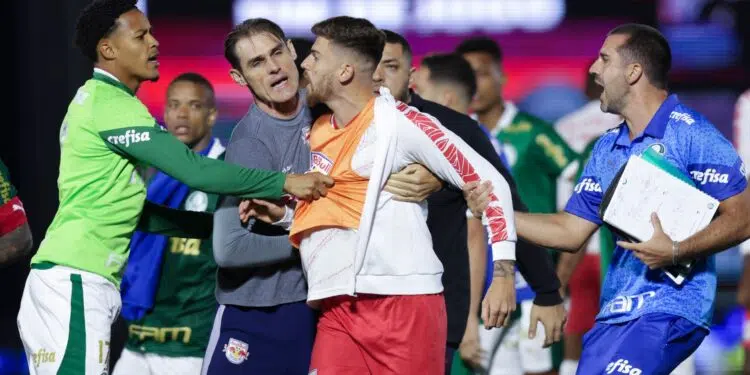 Palmeiras empata com o Bragantino