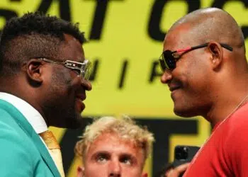 Combate transmite grande evento da PFL