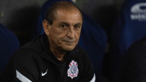 Ramón Díaz, técnico do Corinthians