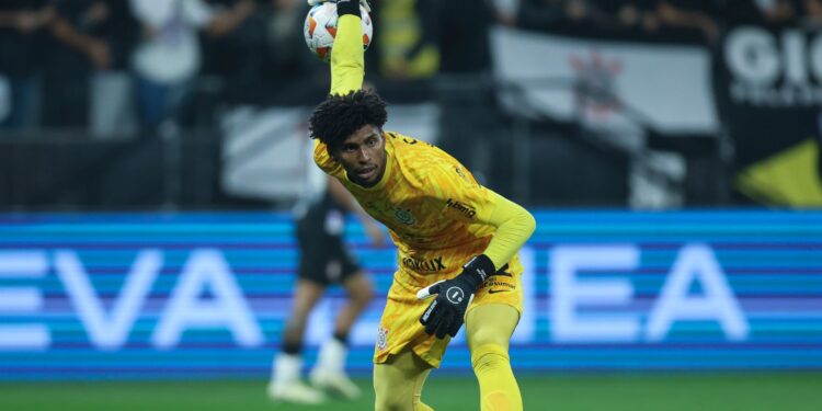 Corinthians se confunde com data de compra de Hugo Souza